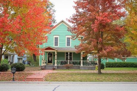 Sabrina Janelle Gordon/Shutterstock